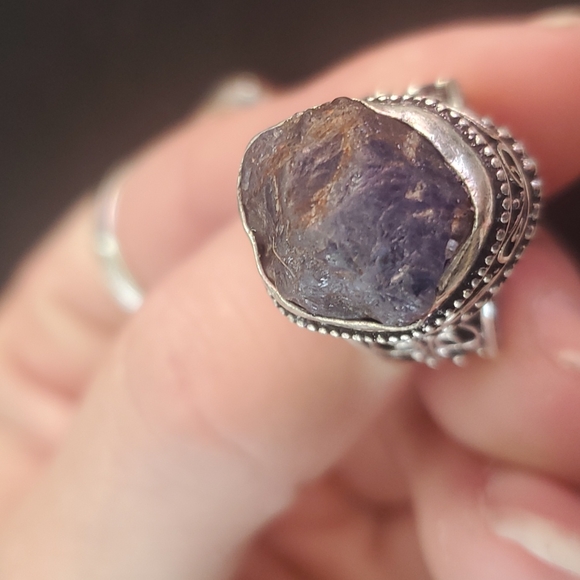 New Rough Iolite 925 Silver Ring. - Picture 16 of 16